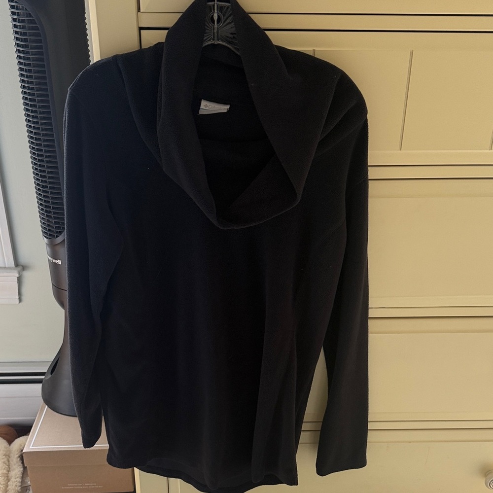 Columbia Charcoal Fleece Outerwear